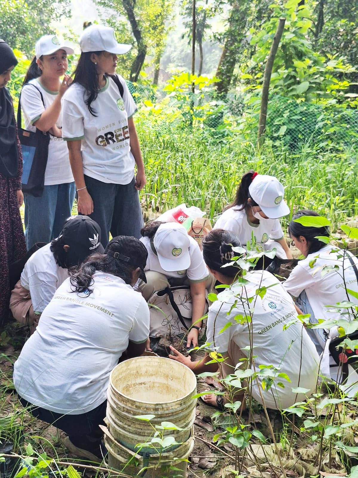 Youth Planting